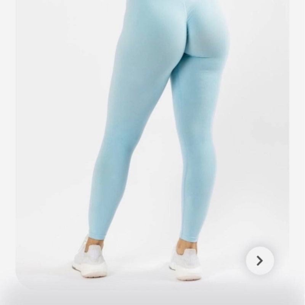 Blue amplify leggings
